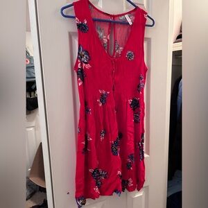 XHILIRATION small EUC red floral sleeveless dress